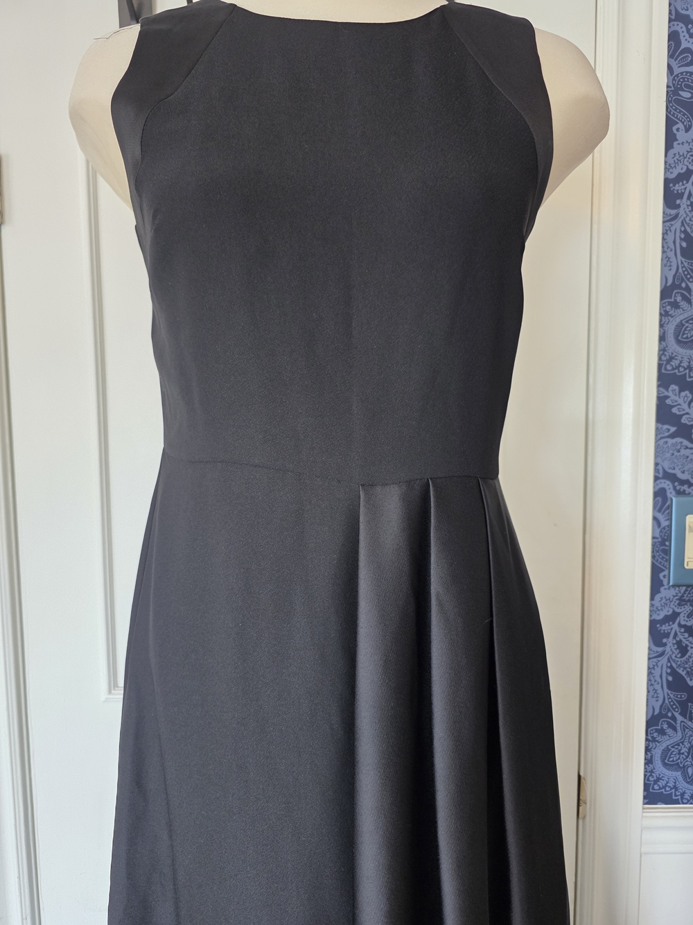 Banana Republic Black Sleeveless Asymmetric Drape Sateen Dress Gown Sz 6 formal - Picture 2 of 15